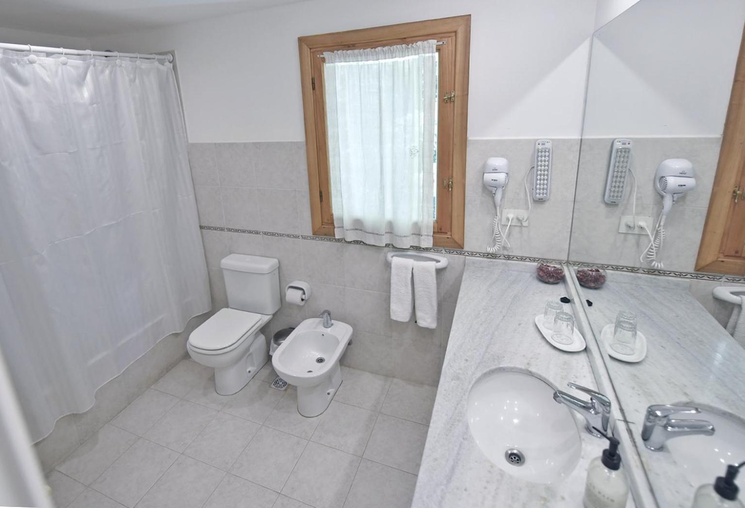 Hosteria Puertas Del Sol By Visionnaire Villa La Angostura Bagian luar foto